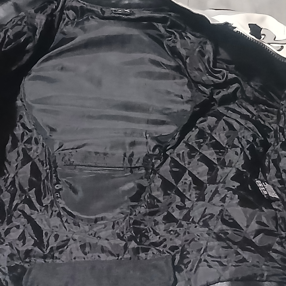 Yamaha R Leather Jacket - Picture 7 of 8